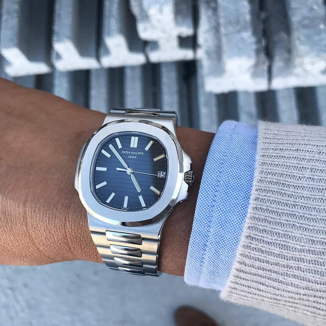 Patek Philippe Nautilus 5711/1A-010 – Acier / Cadran Bleu
