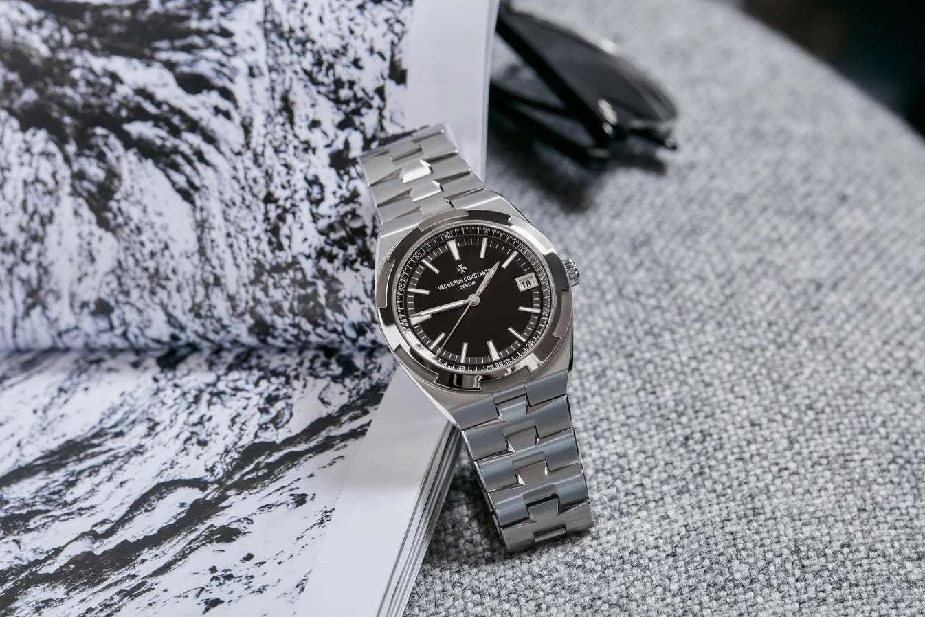 Vacheron Overseas Black