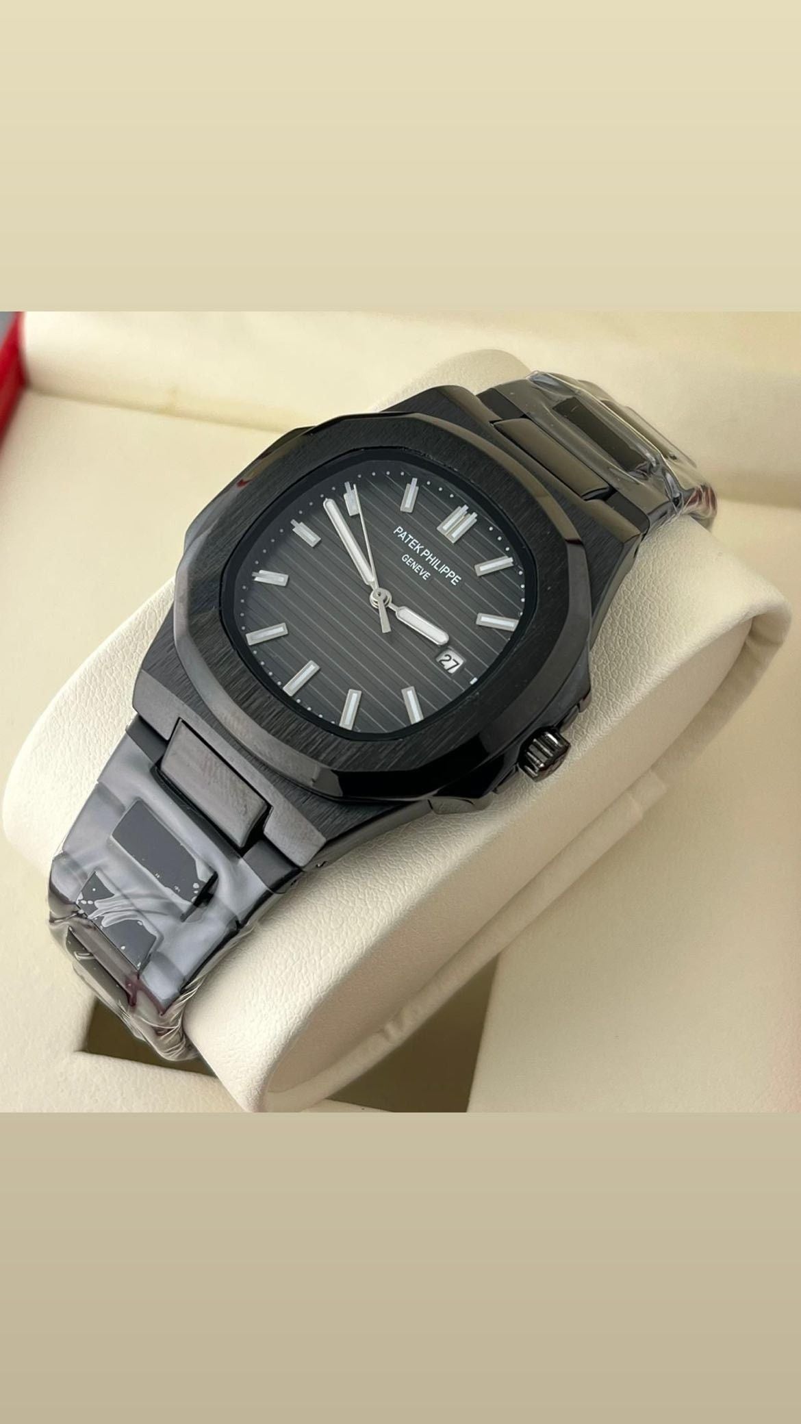 Patek Philippe Nautilus All Black