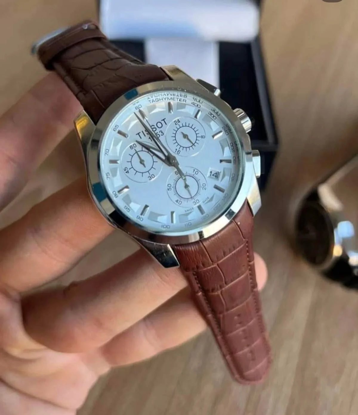 Tissot Couturier Chronograph Automatic Marron